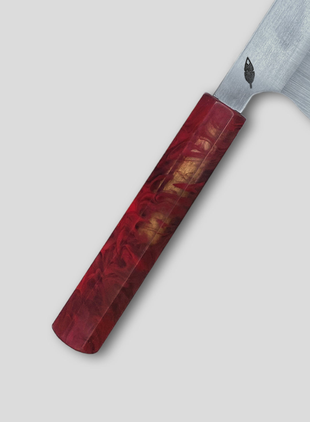 Limited Edition Noa (Red and Transparent Resin Handle)