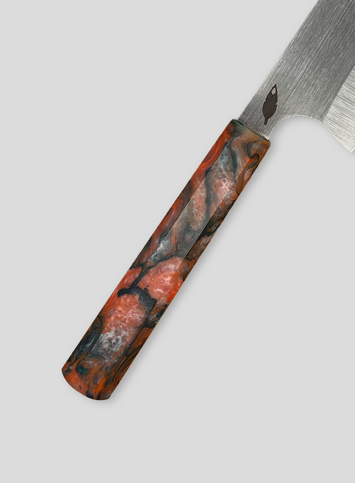 Limited Edition Noa (Black and Red Resin Handle)