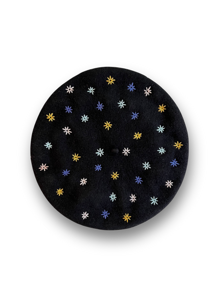 Embroidered Beret in Black – Fields Outfitting