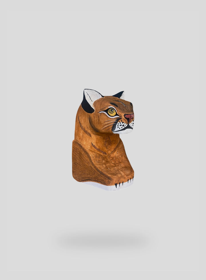 The Lynx Hanging Bookend
