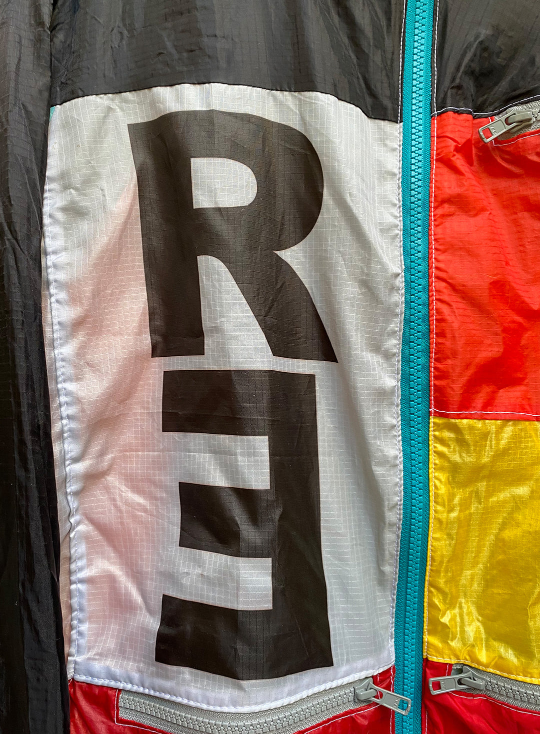 Upcycled Parachute Jacket (Large - L.f.65.21)