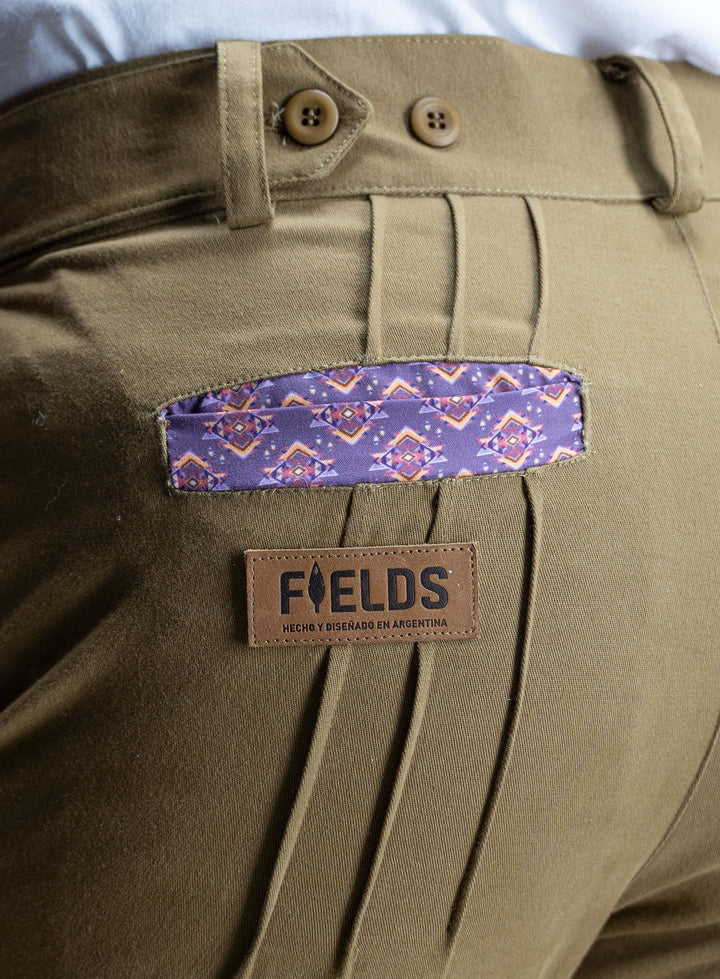 color_khaki